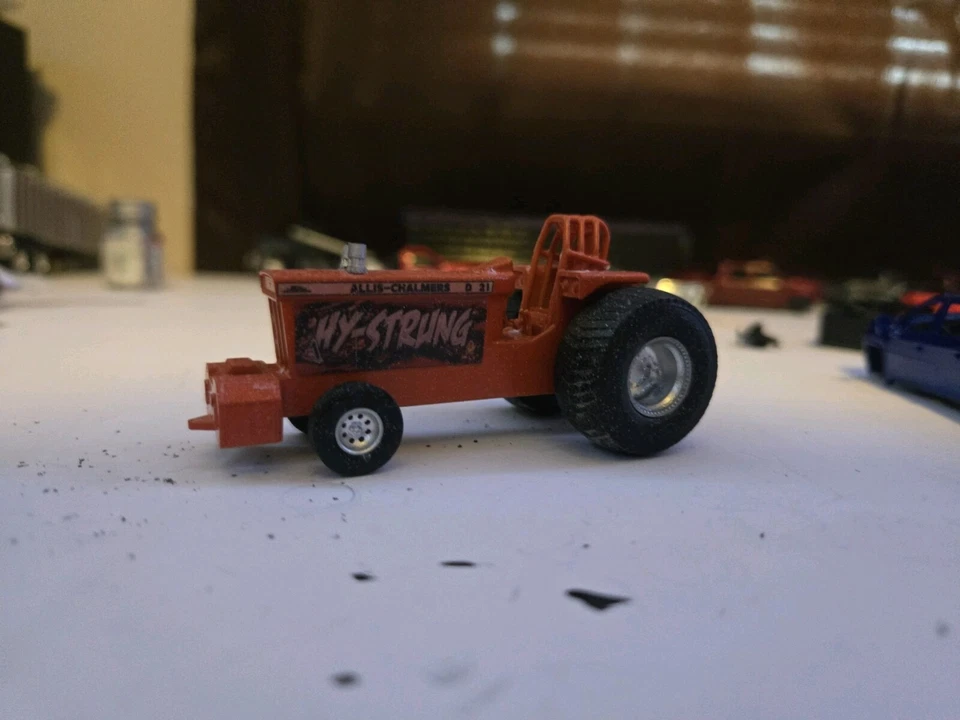 1/64 3d printed pulling tractor - Image 3 of 4
