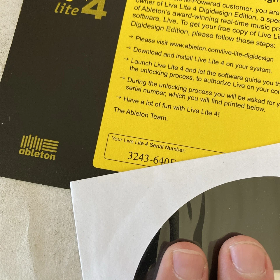 M-Audio Guitar Bundle Live Lite 4 Software CD - Image 3 of 4