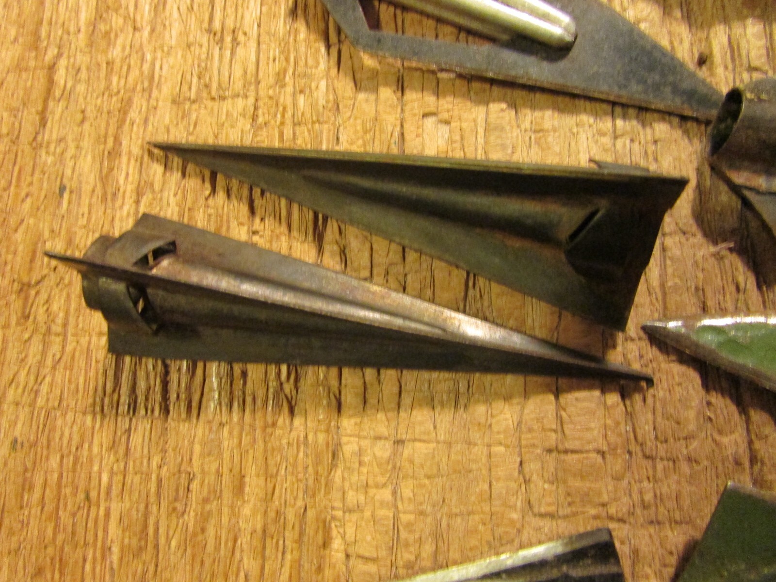 Lot x14 Vintage Archery Broadheads, Zwickey/Bigras/Hilbre/Bowlo/Grizzly