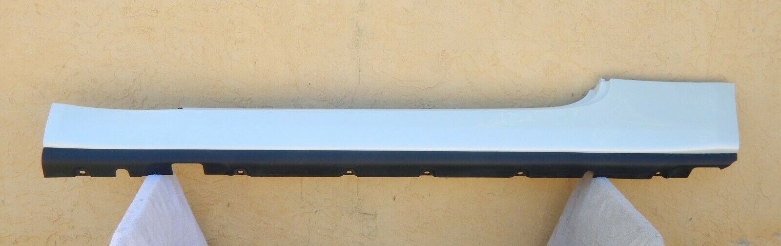 OEM 2016 ROLLS ROYCE DAWN WHITE RIGHT ROCKER PANEL TRIM SKIRT COVER 51777371324