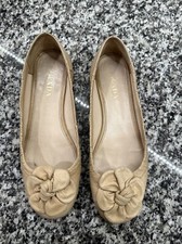 Prada Flat Shoes Nude Leather with Floral Cornelia Size 37