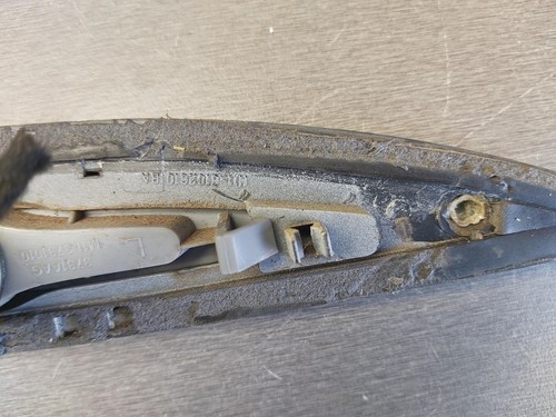 CHERY J3 LEFT FRONT DOOR MOULD WITH INDICATOR M1X 03/11-01/15 11 12 13 14 15 - Picture 3 of 7