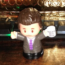 Fisher Price Little People The Office Michael Scott  Figure 2.5” Holding Mug
