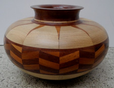 SEGMENTED TURNED LAMINATED TIMBER WOODEN CRAFTSMAN MADE PARQUETRY BOWL