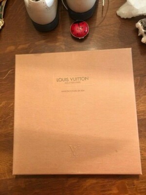 Louis Vuitton gift box Malletier A Paris Maison Fondee En 1854 