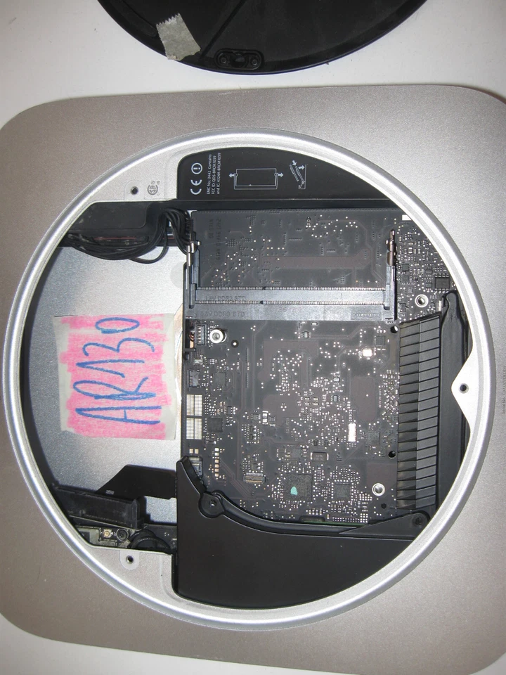 Apple mac mini 2010 a1347 cover scocca scheda madre flat hdd wifi ricambi - Immagine 2 di 4