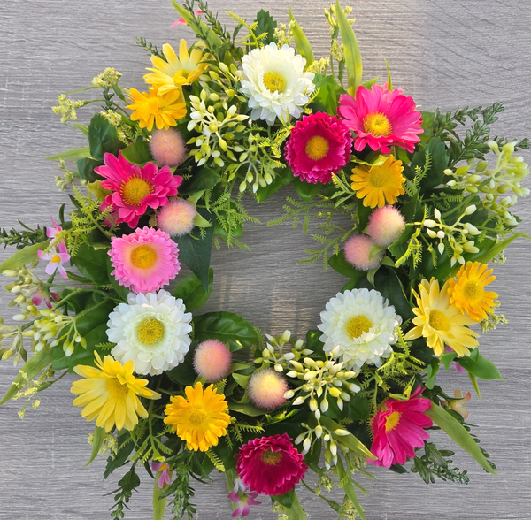 Deko Kranz 27Cm Pink Gelb TüRkranz Wandkranz Dekokranz Bellis Wiesenblumen BlüTe-image