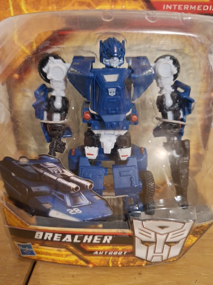Transformers Hunt For The Decepticons BREACHER HFTD 2010 Hasbro New On Card - Image 2 of 4