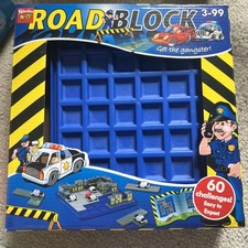 Smart Games Road Block Board Game Get The Gangster SG250US 2011 Sealed