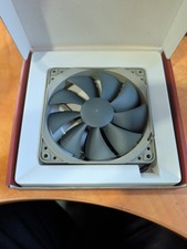 Noctua 25348 NF-P12 Redux-1700 PWM 4-pin Computer Case Fan
