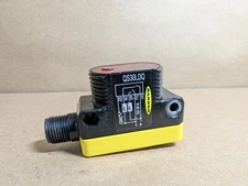 Banner Engineering QS30LDQ Laser Distance Sensor, Diffuse, 24VDC 400mm, 70231