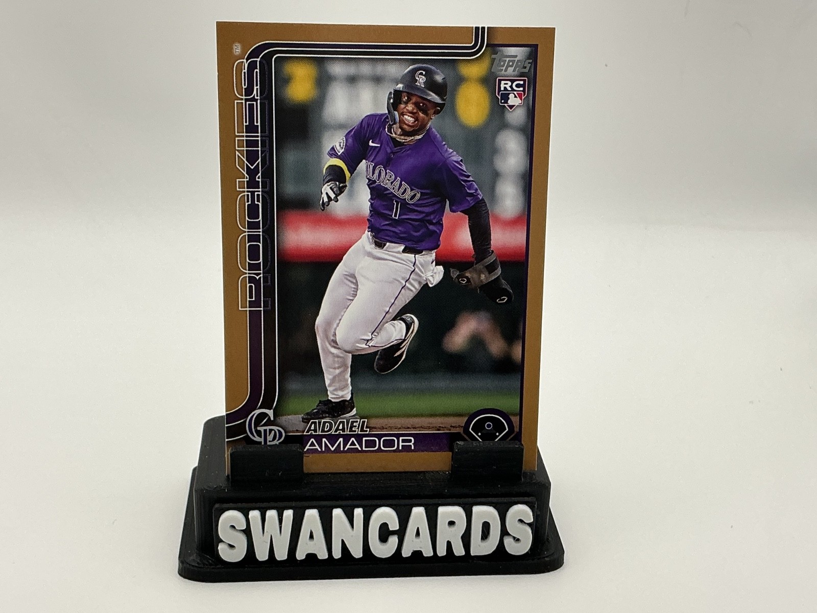 Adael Amador RC #191 - 2025 Topps Series 1 Gold Border 829/2025 SP Rockies 🔥🔥