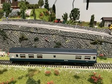 Hornby BR mk1 buffet Coach R4112 OO scale DC