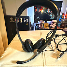 Logitech Black Wired USB On-Ear Headset Headband w/ Mic