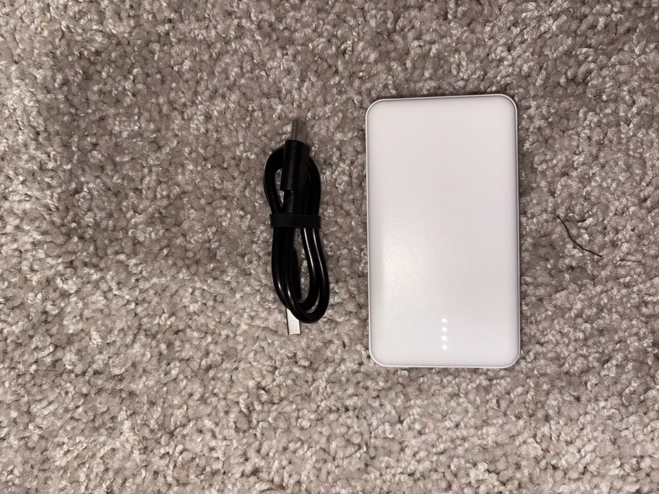 Mophie Portable Battery Charger  - Image 3 of 4