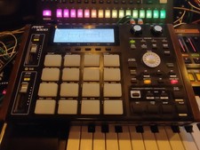 Akai MPC1000 Sampler Sequencer Black 128g RAM Fatpads Beatbox Extra Parts Wood