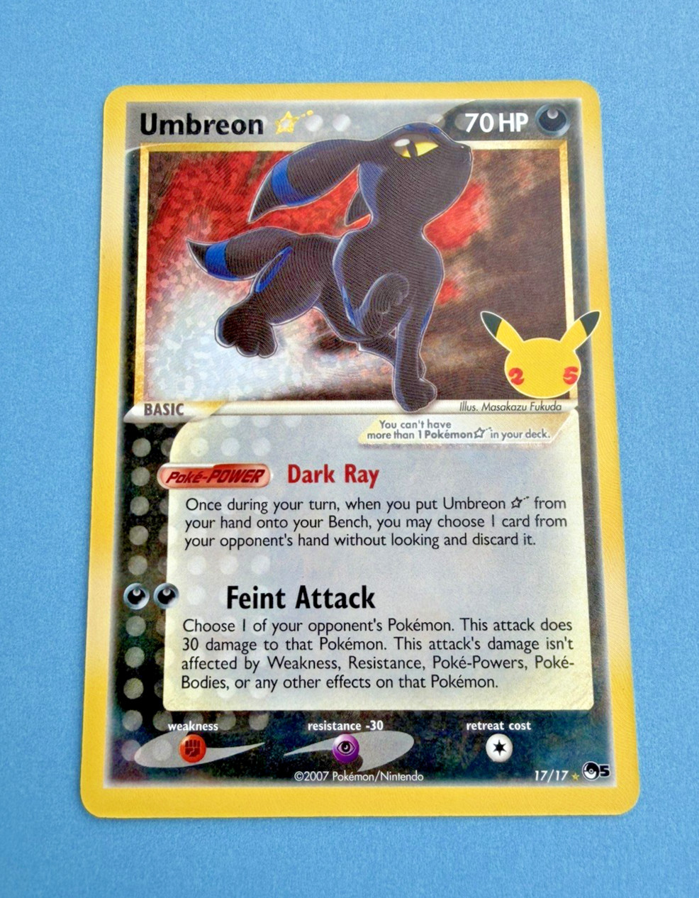 Pokémon Umbreon Star 17/17 Celebrations Classic Collection Holo 70 HP