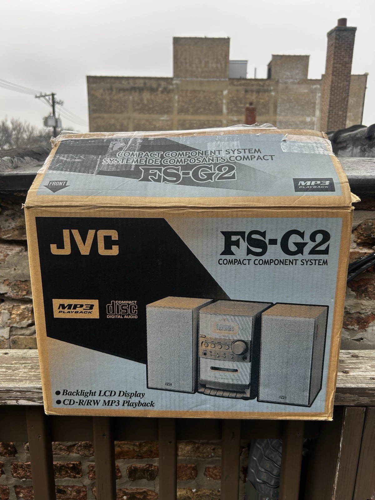 &mdash; Works Great,  2005 New Open Box With Remote