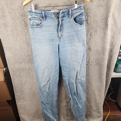 Abercrombie & Fitch Curve Love High Rise Mom Jeans Blue Denim Straight Fit - 8
