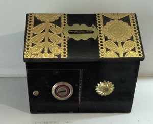 childrens wooden money box