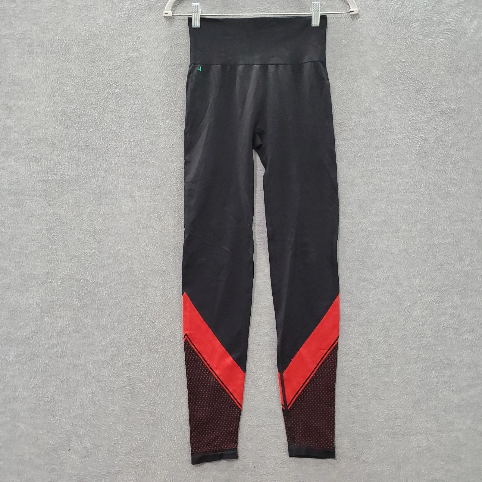 victoria-secret-vs cool comfy pants