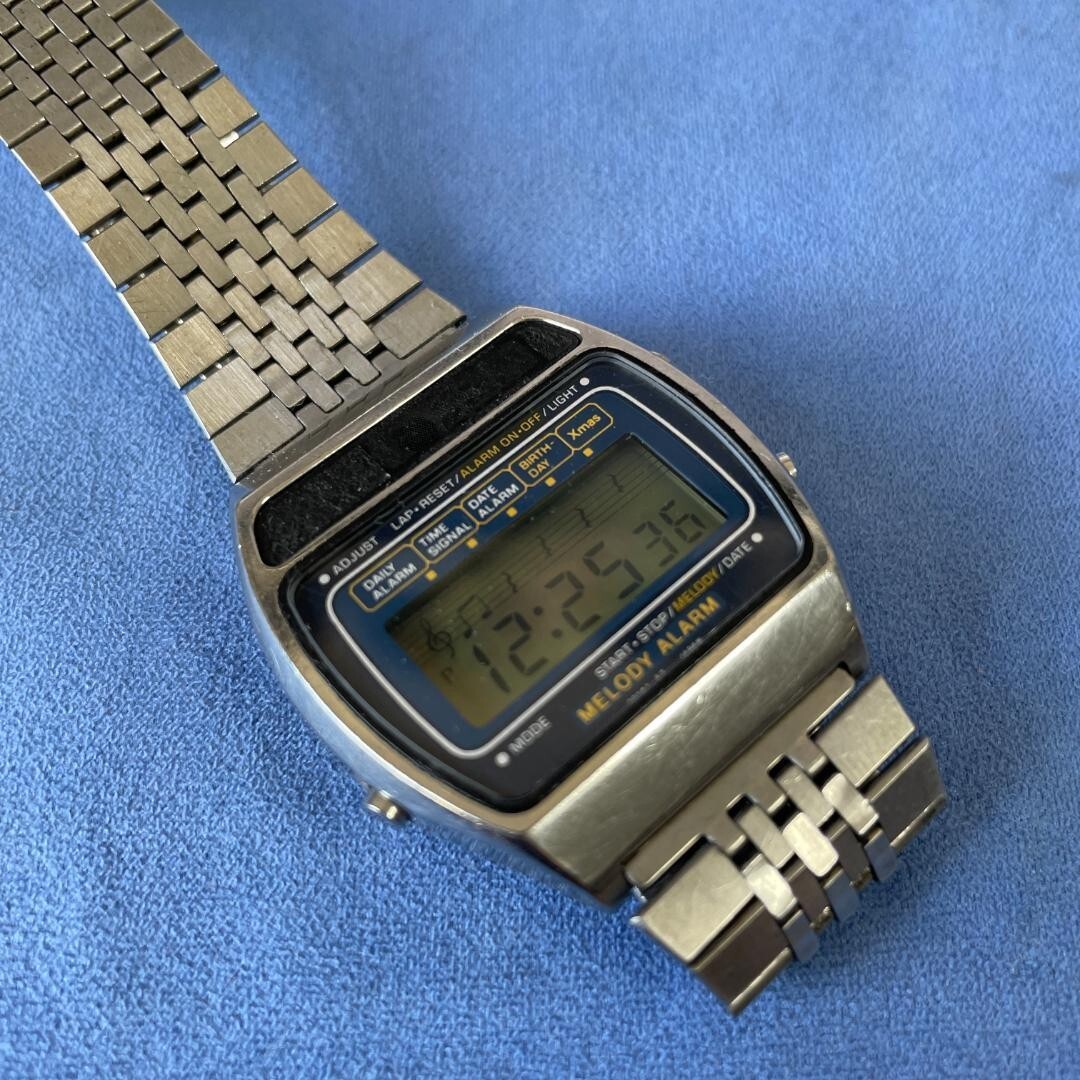CASIO old vintage watch H104 H-104 working MELODY ALARM 80s made 