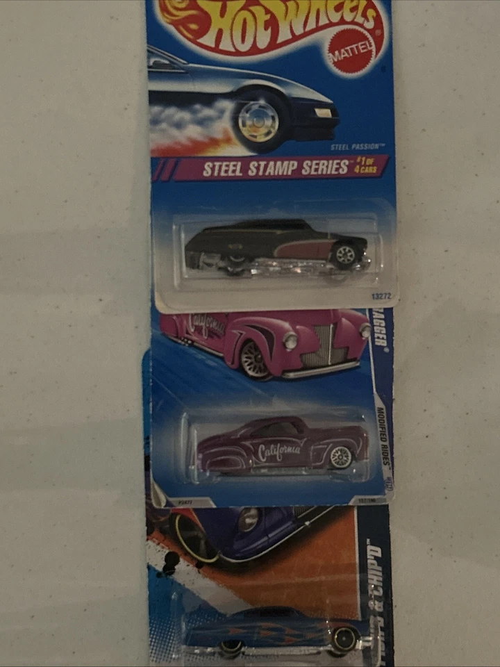 1996 Hot Wheels RESCUE SQUAD 5 Car Pack Plus 6 Misc Vehicles - Image 3 of 4