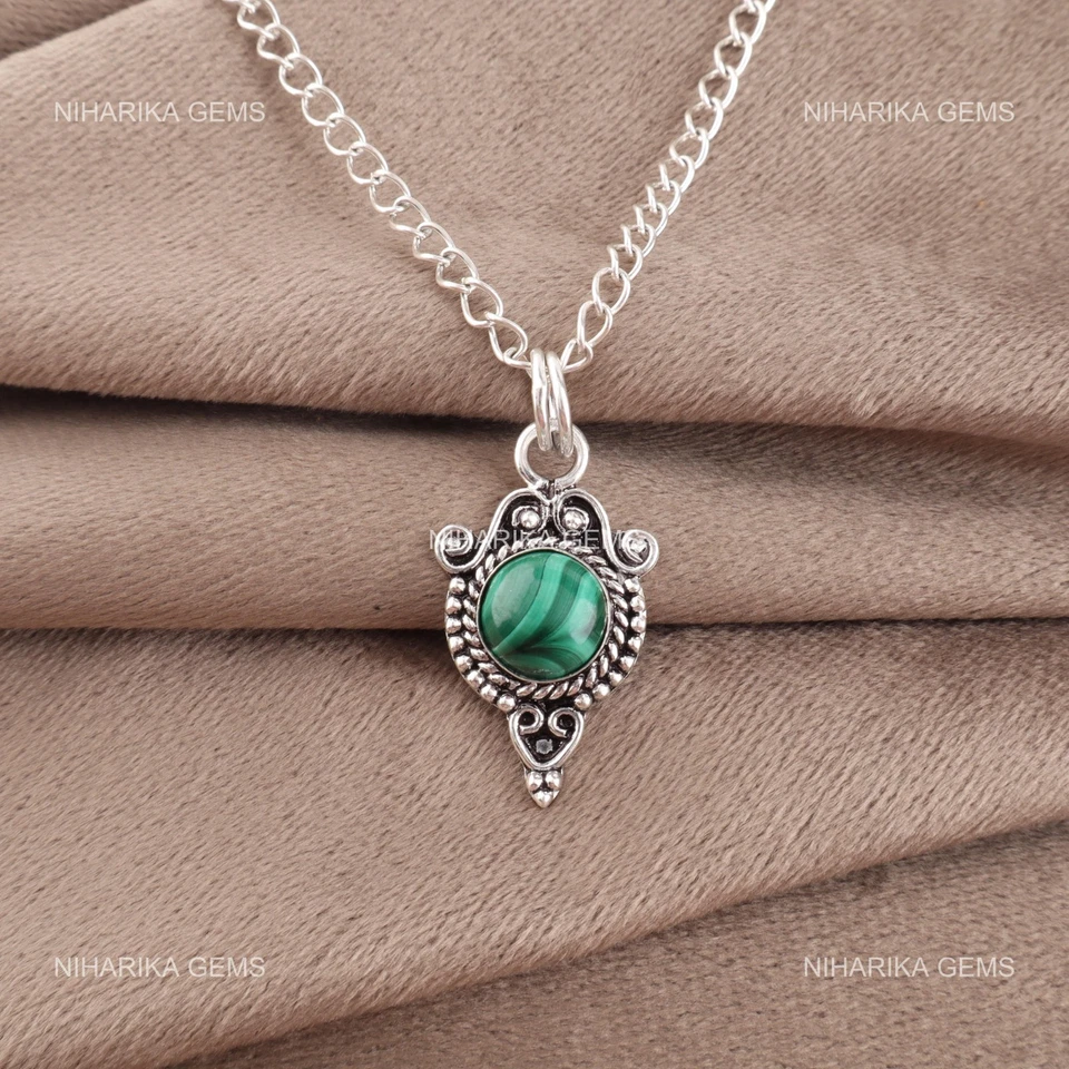 925 Argento Sterling Naturale Malachite Compleanno Cuore Chakra Nuovo Pendente - Immagine 3 di 4