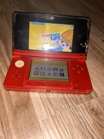 Nintendo 3DS CTR-001 Red/Black Handheld System (comes with stylus)