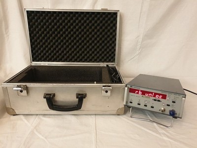 XL Microwave 3030-5 Frequency Counter Rubidium, Frequenzzähler 3GHz