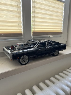 LEGO Technic 42111 Dom s Dodge Charger   Fast & Furious   gebaut