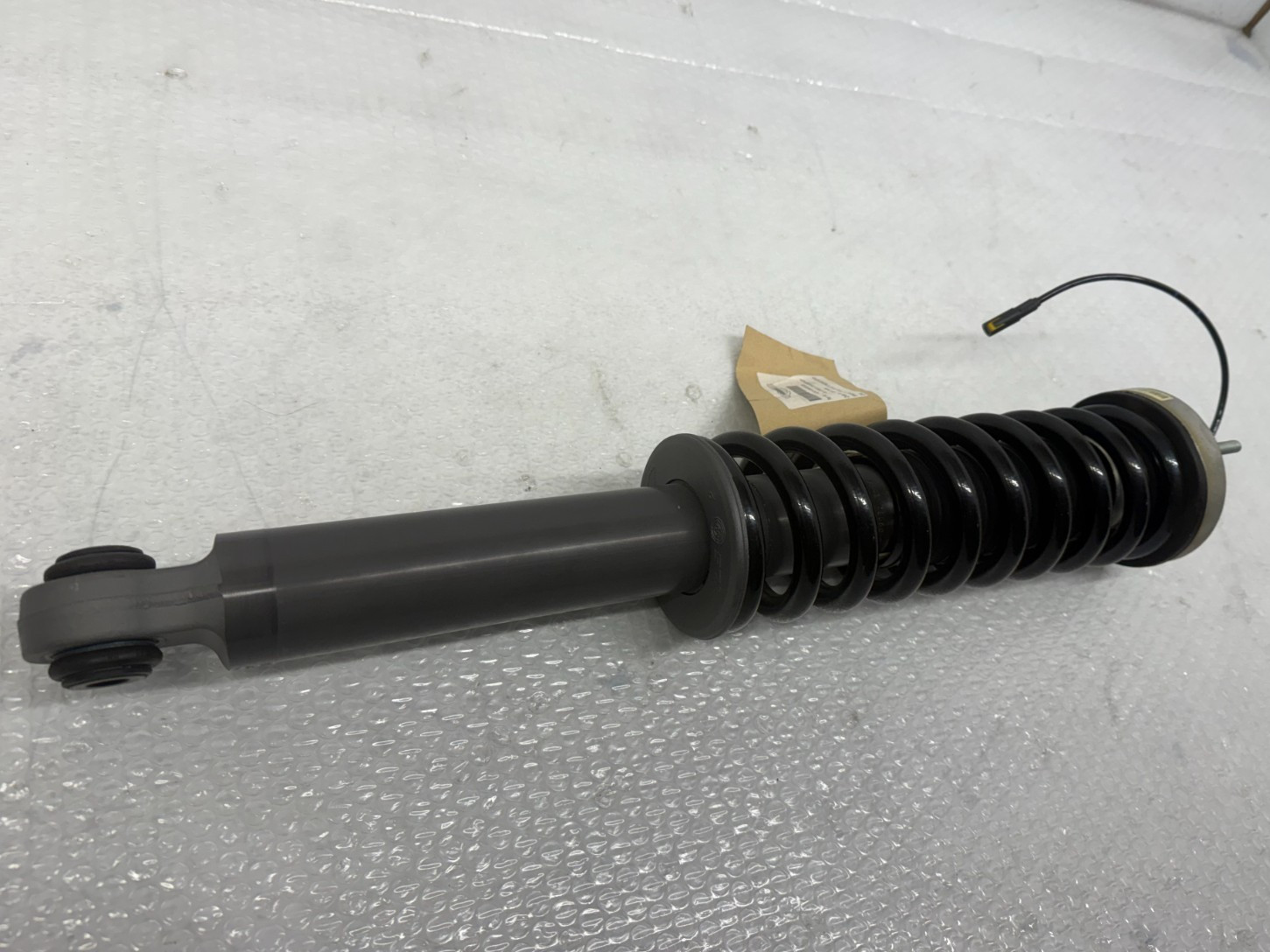 Aston Martin DB9 Volante 2005-2012 Rear Shock absorber spring