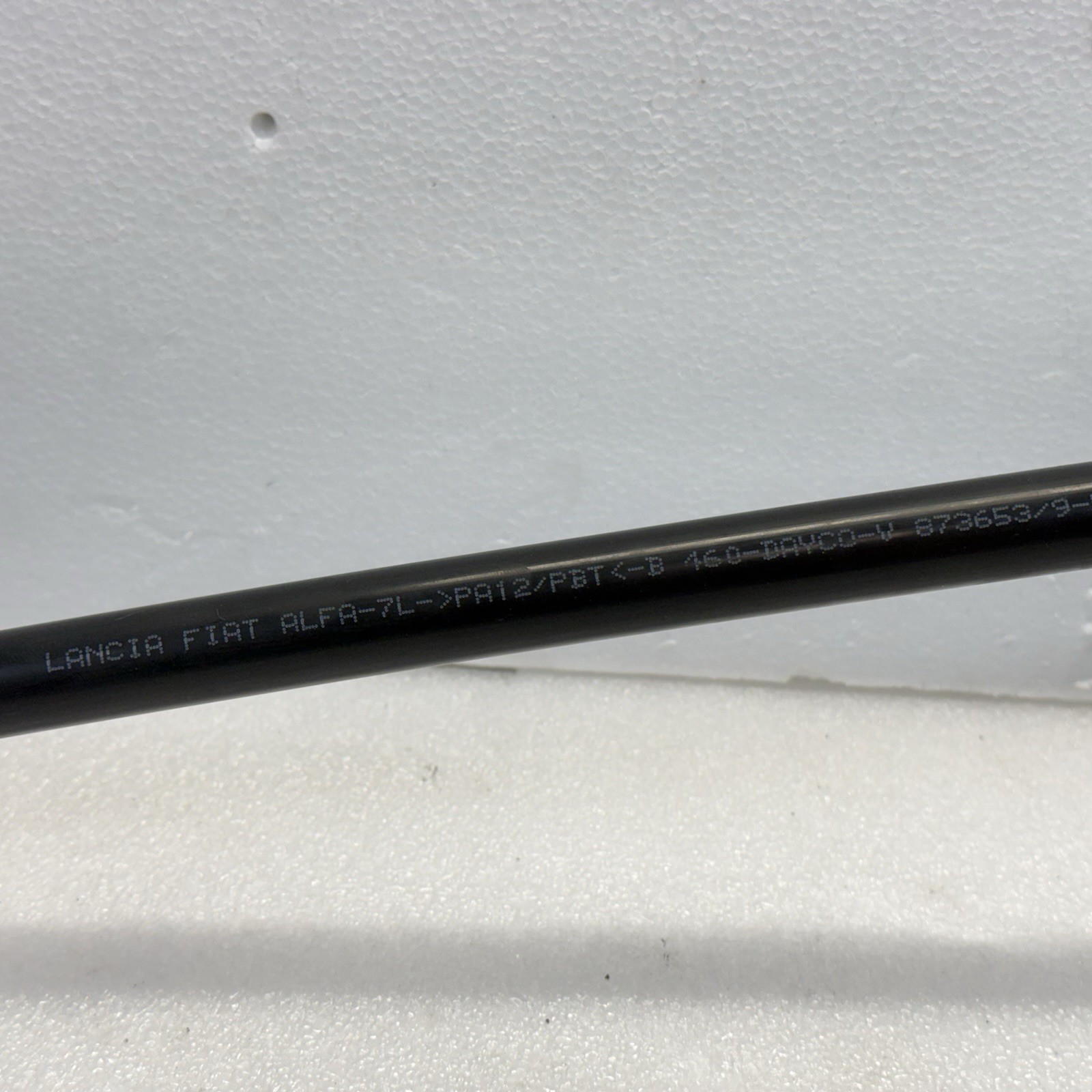 03-13 Maserati Quattroporte M139 Vapor Canister Separator Pipe Line OEM 57k