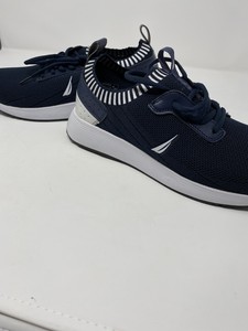 nautica tennis shoes