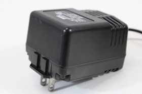 SEGA Mega Drive Genesis 2 Pico Game Gear Power AC Adapter SA-190 PSU OEM Japan