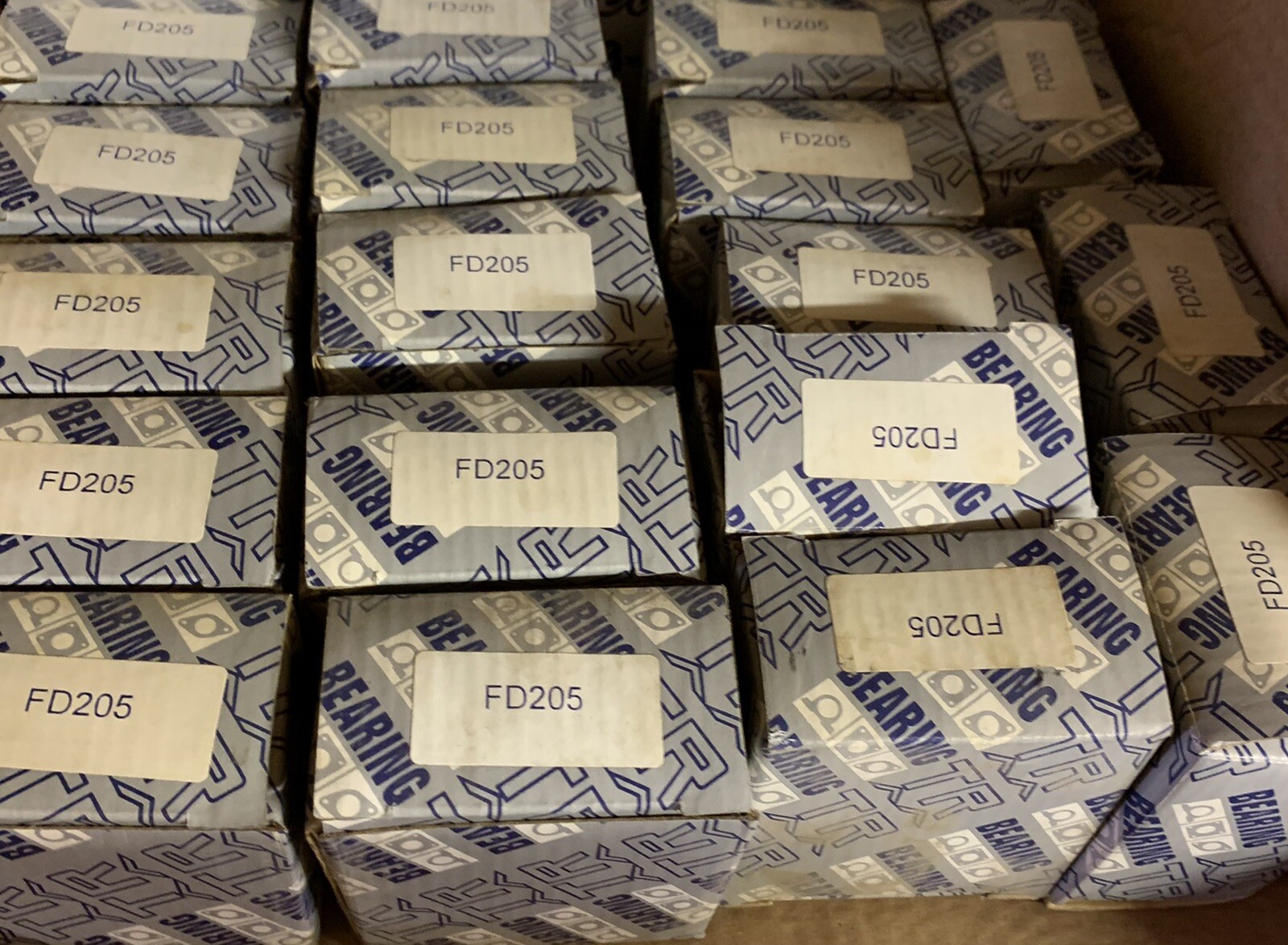 Lot of 18 FD205 CAST HOUSING ONLY FOR 50MM BEARING Falak Tayyeb