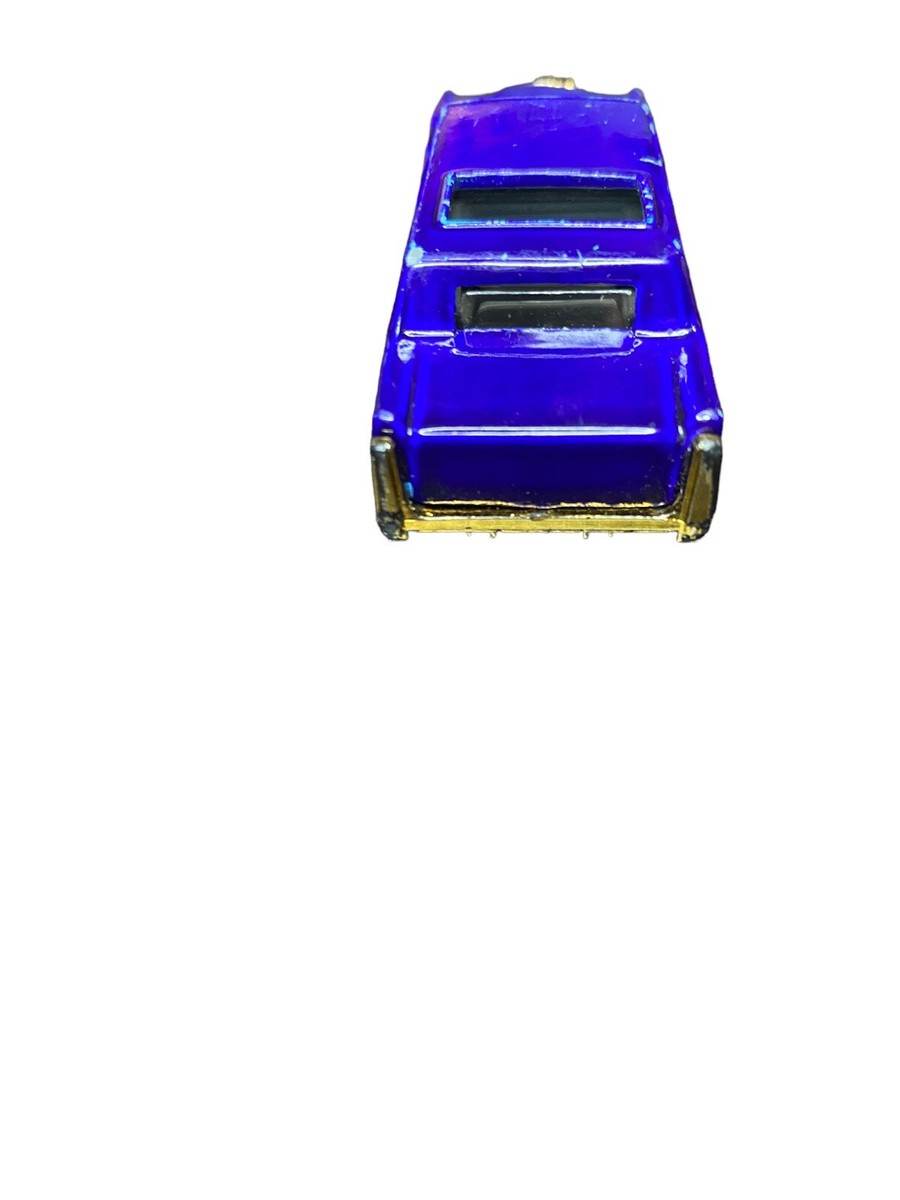 Vintage 1990 Hot Wheels - Blue Limousine “City Mayor” w/ Gold Trim