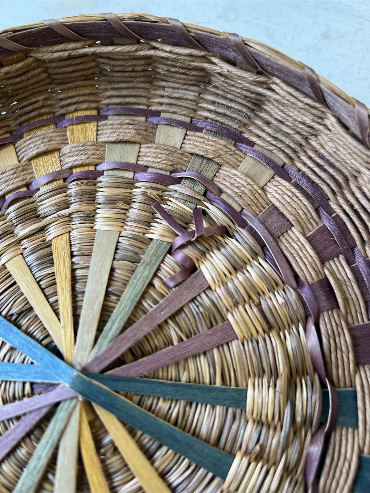 Northeast Wabanaki Abenaki Native American Sewing Basket Sweetgrass Ash