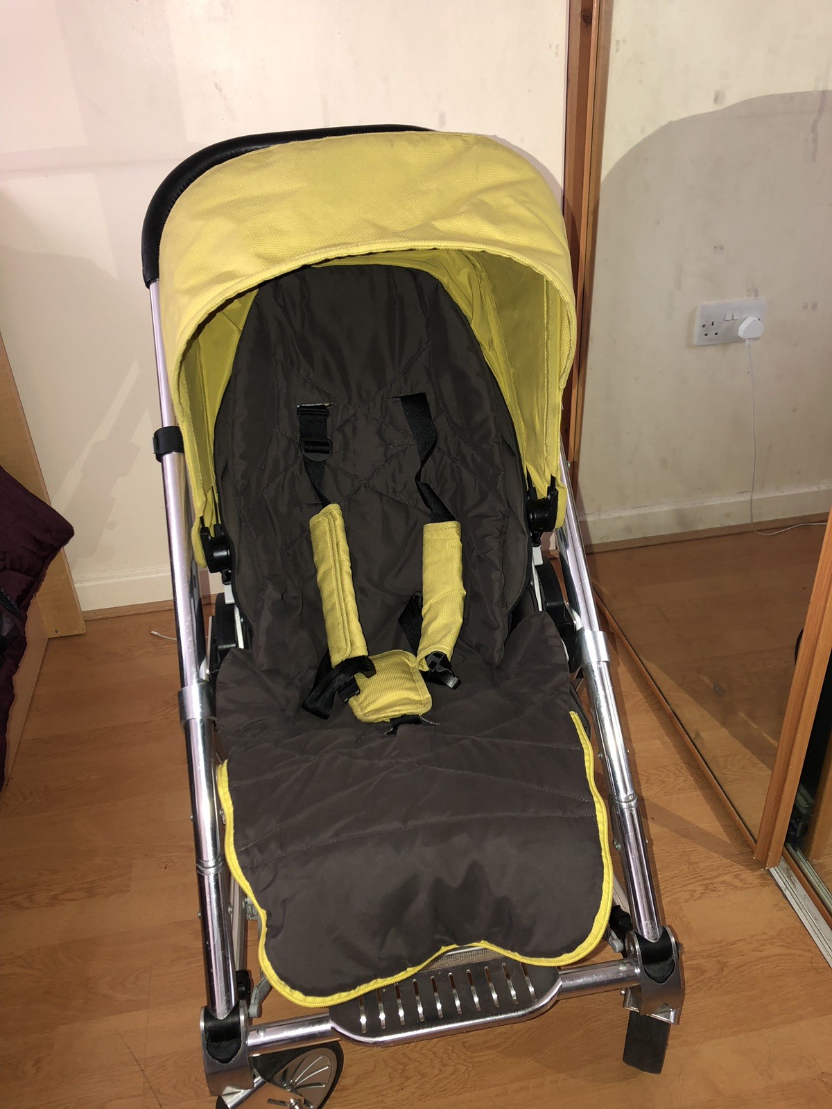 Mamas & Papas Mustard Urbo Unisex pram with car seat. 5023133030930 eBay