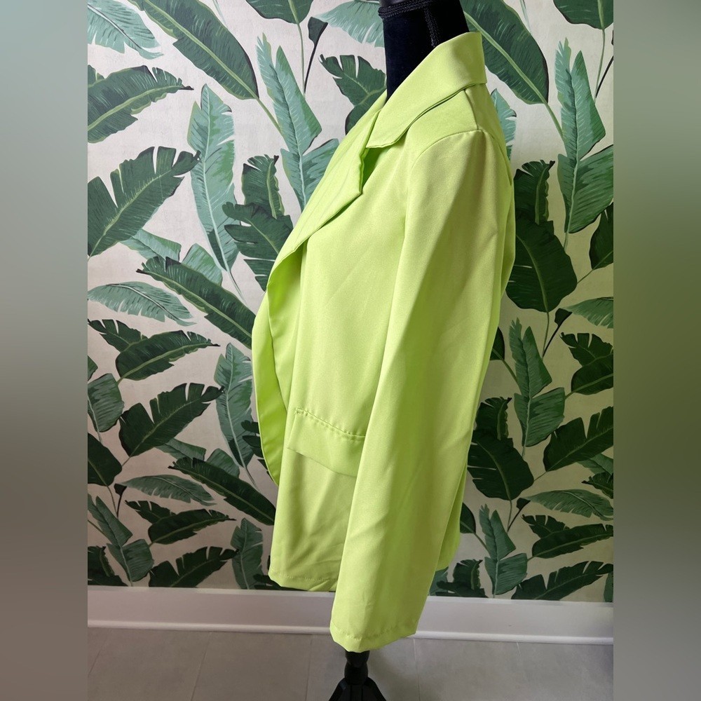 Prettylittlething Lime Green Basic Button Sleeve … - image 5