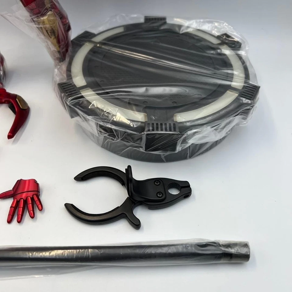 Figura de acción Hot Toys Iron Man Mark 9 Pepper Potts escala 1/6 sin caja Foto 3 de 4