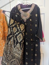 Indian Pakistani Suits Xl 42 to 44.199 Each Spicify the Dress You Want