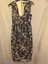 ASOS Dress. Black & Beige Floral Lace. Sleeveless Scoop Neck. 8. Zip
