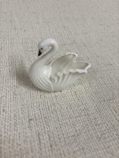VINTAGE PORCELAIN CHINA SWAN FIGURINE WHITE POSY BOWL TRINKET POT DRESSING TABLE