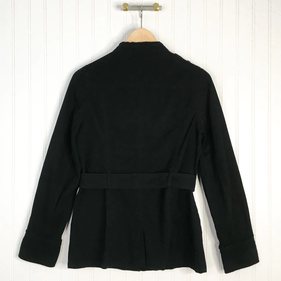 Chaqueta militar Converse para mujer negra botones solapa bolsillos charreteras con cinturón M Foto 2 de 4