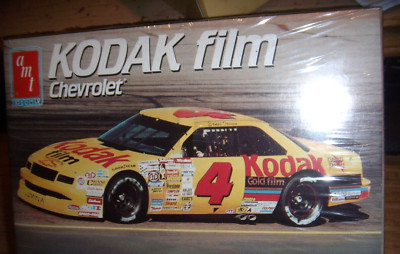 SEALED AMT #4 Kodak Film Chevy Lumina 1/25 Model Car Kit #6727 1990 NEW