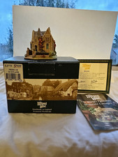 Lilliput Lane Pride of Scotland Resin Cottage Sculpture, Handmade Boxed 2004