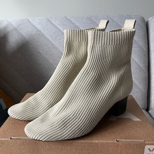 Everlane The Glove Boots Bone Off White Size 6.5 