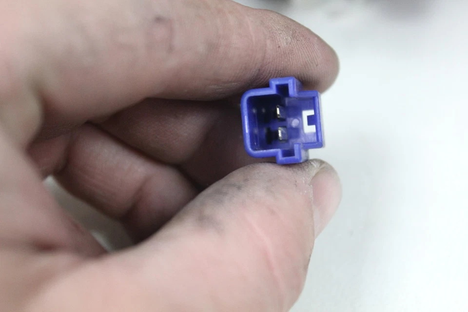 Faro delantero Yamaha YZF R6 06-07 50º OEM 2C0-84303-00-00 ¡BONITO! Foto 4 de 4