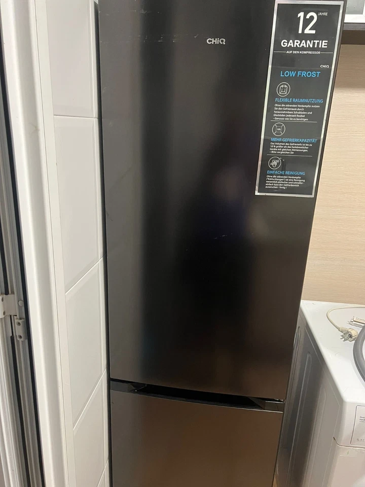 Nevera CHIQ seminueva - Imagen 2 de 4